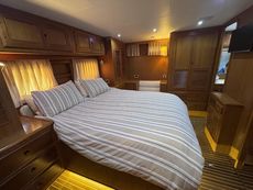 Trader 575 Signature