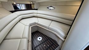 2017 Monterey 275 Sport Yacht 14