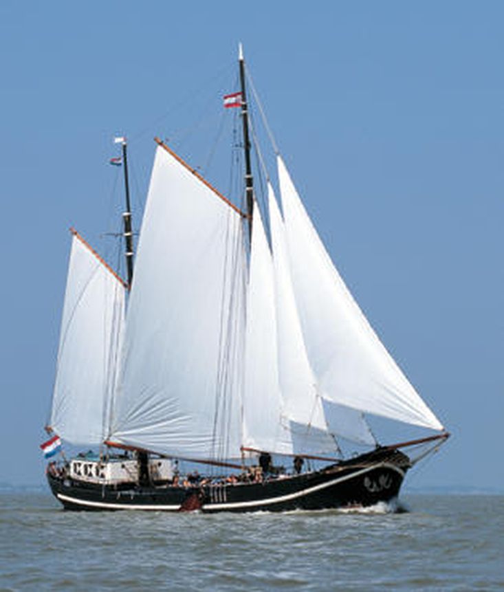 Clipper sailing - chartership 30-45 pers. 