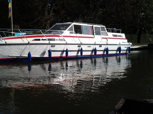 Cheeseman Rollo 6-8 Berth