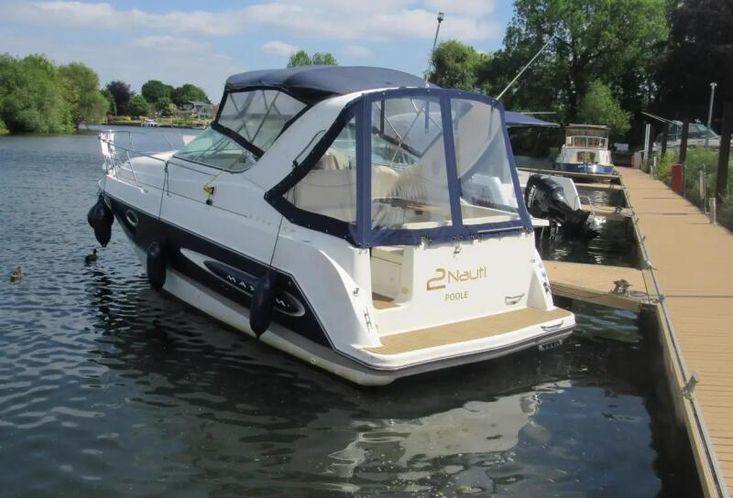 2000 Maxum 2800 Scr