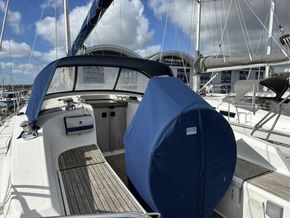 2011 Bavaria 36 Cruiser  12