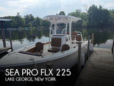 2025 Sea Pro FLX 225