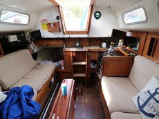 Contessa 28