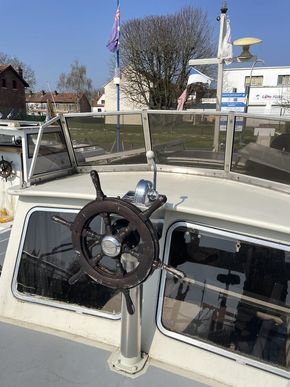Poste de pilotage exterieur