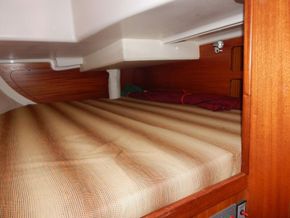 Delphia 33  - Aft Cabin
