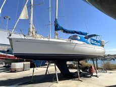 2000 Dufour Classic 30