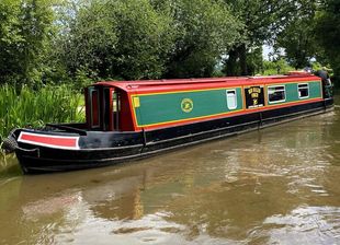 Red Billed Finch- 2007 ABC Leisure Group Ltd 5 Berth Cruiser Stern Nar