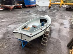 17ft. GRP Diesel launch.