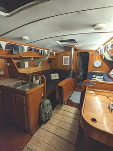 Jeanneau Sun Shine 38 (reduced)