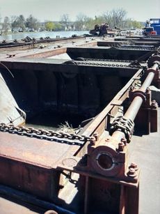 100' x 30' 150 cubic yd Dump Scow For Sale