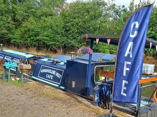 Gongoozlers Rest Cafe Narrow Boat