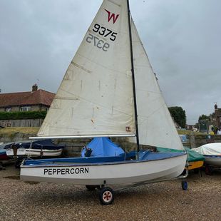 Wayfarer ready to sail