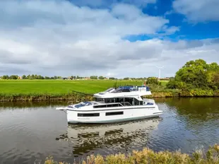 2024 Delphia 11 Flylounge