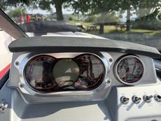 2015 Scarab 215