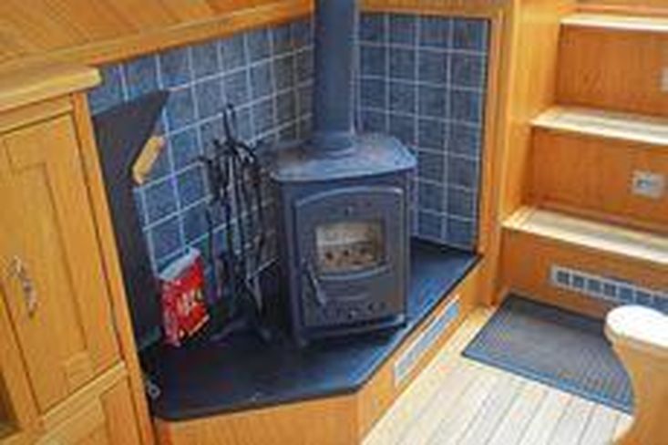 Solace Red 1/24th (2 Week) Share