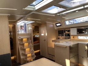 2025 Bavaria C46 18
