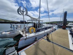 Prout Snowgoose 37
