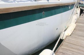 Westerly Conway Ketch - Hull Close Up