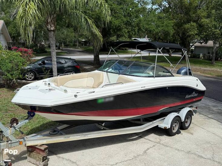 2016 NauticStar 223 DC Sport Deck