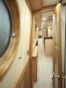 BESPOKE BOAT CO 57FT NARROWBOAT 2027