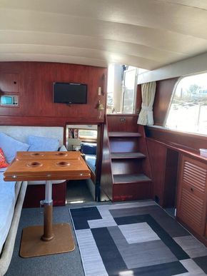Saloon