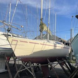 1982 Beneteau First 28