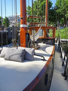 Kotter varend woonschip 14.95