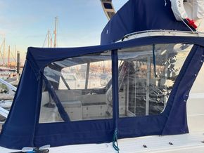 Princess 45  - Cockpit Tent