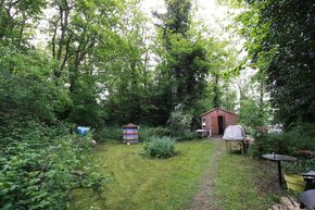 secluded garden on Ash Islan