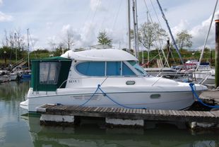 2004 Jeanneau Merry Fisher 805