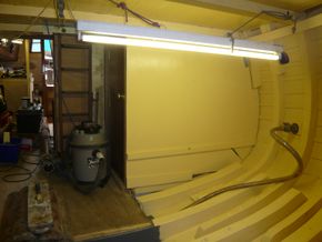 looking aft to the toilet compartment