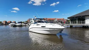 2002 Sealine S28