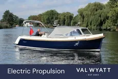 2025 Interboat Intender 820 Electric