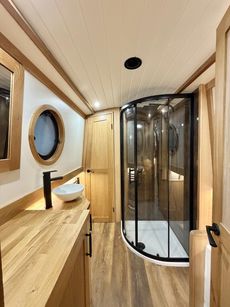 HDPE NARROWBOAT - NEW MATERIAL