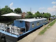 Gorgeous Widebeam 41x10ft with London mooring at Springfield Marina