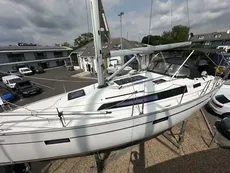 2015 Bavaria 37 Cruiser