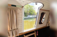 40ft Narrowboat with Residential Mooring, London