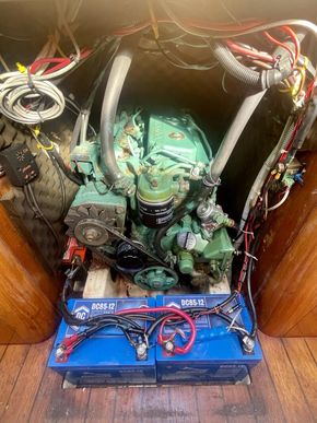 1990 Beneteau First 32s5 31