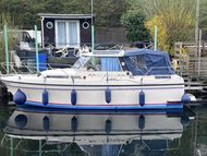 NIMBUS 3000 - Motor Cruiser