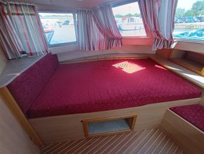 Alpha Craft Alpha 35  - Forward Cabin