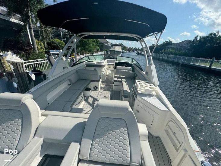 2023 Sea Ray 290 sdx