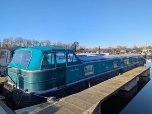 Madness 70' stunning Burscough widebeam, not to be missed!