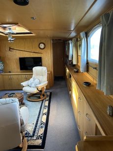 Dutch Barge 'Piper' 55ft Bespoke Build - Residential Mooring on Thames