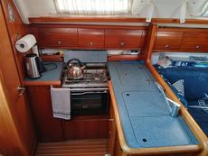 2002 Bavaria 36