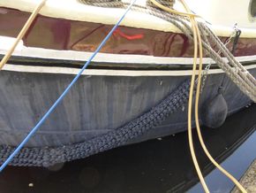 Classic Dutch Barge 72ft  - Hull Close Up