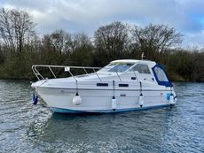 2001 Shadow 26 Diesel River cruiser, Boat
