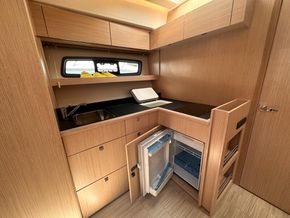 2023 Bavaria SR41  30