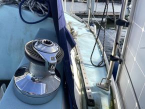 Sadler 32  - Side Deck
