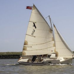 Kite, the exciting trailer sailer!